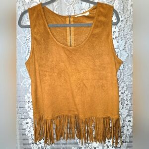 Izzy & Lola, Ginger Womens Medium, Sleeveless, Zipper Back, Suede, Fringe